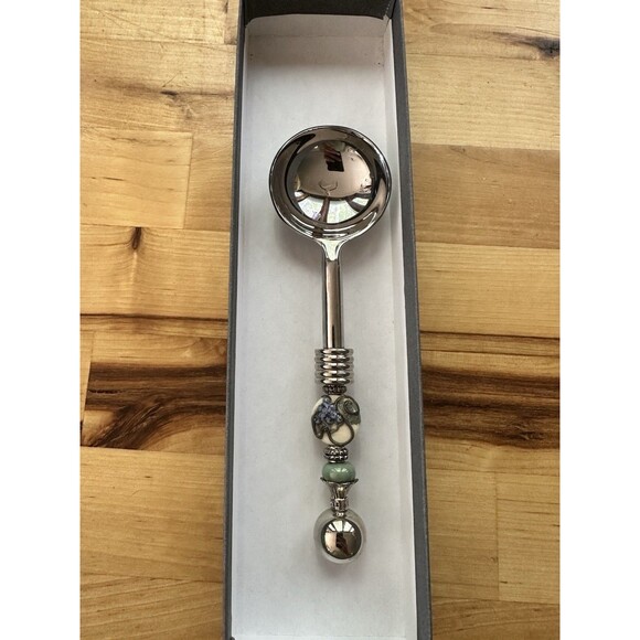 Elegent Beaded Sugar Spoon Hand Painted With Matching Cheese Spreader - Picture 2 of 3